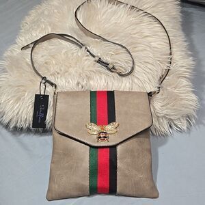 Soulfina Fashion Queen Bee Crossbody- Rhinestone Bee- Bumble Bee-Stone NWT